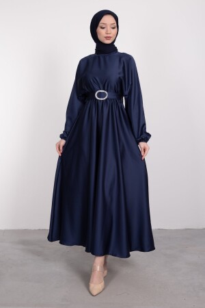 Abendkleid aus Mevlana-Satin 77817251 - 6