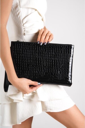 Capone Damen-Clutch aus Lackleder mit Krokodilmuster, Paris, Schwarz - 3