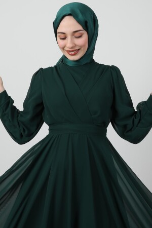 Chiffonkleid mit überkreuzter Vorderseite in Smaragdgrün - 5