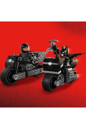 DC Batman™: Batman und Selina Kyle™s Motorradverfolgungsjagd 76179 – Spielzeugbauset (149 Teile) RS-L-76179 - 7