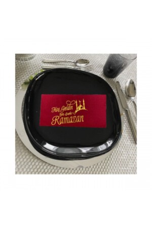 Goldvergoldete weinrote Serviette „Welcome to the City of Ramadan“ 16-tlg - 1