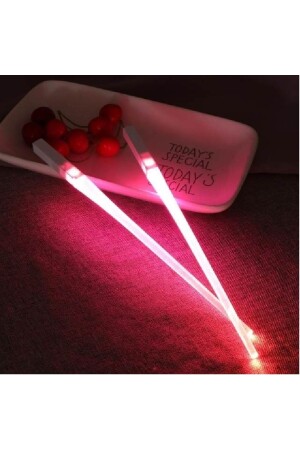 Led Chopstick - Işıklı Çin Çubuğu - Kırmızı KiyomiLedChopstick - 4