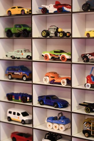 Oyuncak Araba Rafı 50'li-Mobilya-Raf-montessori-Ahşap- (hotwheels Ve Matcbox Arabaları Için) - 7