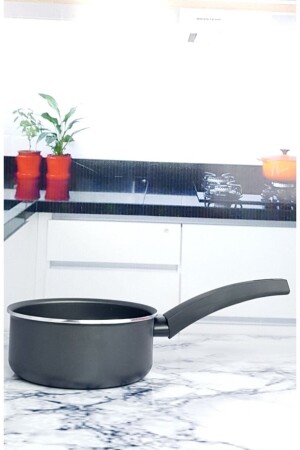 Pandeli-Serie 18 cm Teflon-Soßentopf, Soßenschüssel, Bratpfanne, Milchkännchen 18 cm 16 cmklntbn - 3