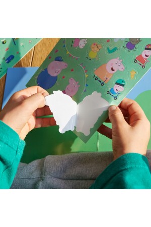 Peppa Pig - Reusable Sticker: Outdoor Fun - Tak Çıkar Çıkarma Oyunu - 110 Çıkartma MRPEPPA001 - 6