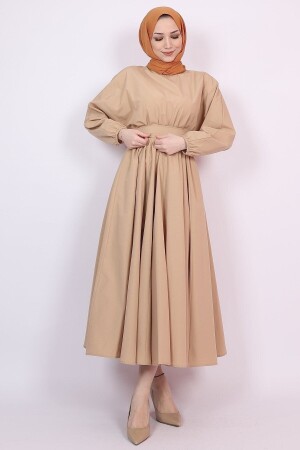 Saisonales Hijab-Kleid - 1