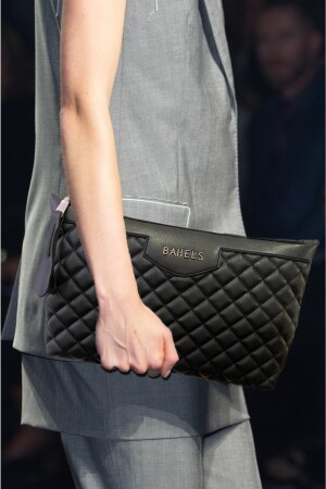 Schwarzes Damen-Portfolio und Clutch-Tasche im besonderen Design - 3