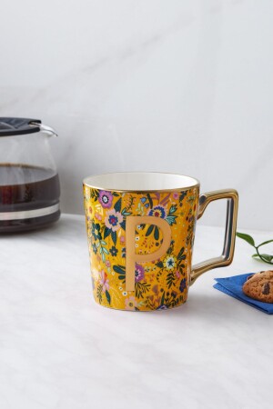 Tasse mit Blumen-P-Buchstaben, 350 ml, 153. 03. 06. 6929 - 1