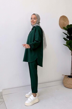 Zweifädiger Hijab-Anzug mit Hemdkragen – Smaragd - 4